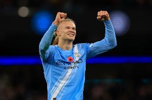 太高效！哈蘭德本賽季20場(chǎng)32球3助，平均48.4分鐘參與1球