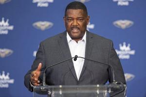 完美避開(kāi)正確答案？杜馬斯休賽期送出的兩個(gè)26首輪 價(jià)值越來(lái)越高