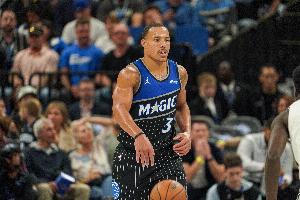 第四節11分未能守住勝局！貝恩20中9&三分7中2得26分&填滿(mǎn)數據欄