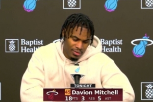 小米切爾：我們破聯(lián)防做得不錯 不停轉移球沒(méi)人想當孤膽英雄