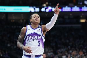 難阻失利！基昂特·喬治23投13中空砍35分4板7助2斷 得分全隊最高