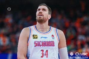 直播吧:前四川外援馬里奇更新朋友圈 他表示自己也存在欠薪情況