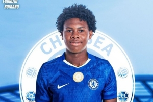 郵報：厄瓜多爾16歲小將已和切爾西預簽合同，年滿(mǎn)18歲正式加盟