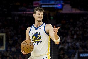 難阻失利！波斯特13投8中空砍19分6板2助1斷 正負值+5