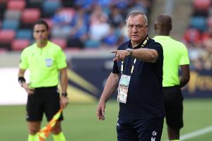 世界杯最老紀錄！庫拉索主帥艾德沃卡特78歲，帶過(guò)近20支不同球隊