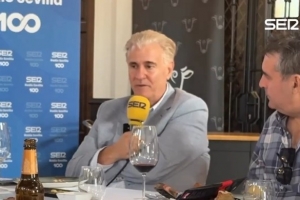 塞維利亞體育總監：主席是100%全身心投入俱樂(lè )部，這樣我前所未見(jiàn)