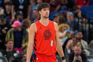 先發(fā)制人！阿夫迪亞補籃得手 開(kāi)拓者開(kāi)場(chǎng)10-2打停公牛