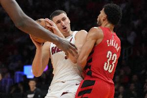 今天熱火迎戰勇士 約維奇因右臀部撞擊癥降為小概率出戰