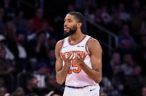 填滿(mǎn)數據欄！米卡爾·布里奇斯13投7中 得16分5板6助3斷2帽