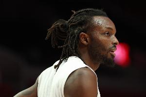 空砍了！格蘭特18中10&三分9中5 砍下33分9籃板4助攻&正負值+10