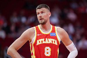 今天老鷹客戰馬刺 波爾津吉斯&里薩謝升級為可以出戰