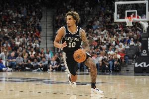 手感冰涼！索漢首節6投僅1中拿到2分2板 正負值-4