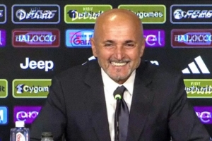 斯帕萊蒂：伊爾迪茲續約的事不由我決定；堅信意大利能進(jìn)軍世界杯