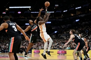 沒(méi)有文班，馬刺也三連勝？