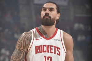 史上最強！本季火箭籃板率57%&亞當斯前場(chǎng)板率26.7% 均歷史第一