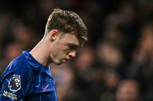 已缺陣11場(chǎng)！TA：帕爾默本計劃戰巴薩復出，腳趾傷后又將缺戰槍手