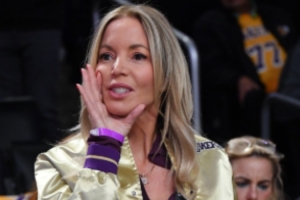 鍵盤(pán)俠|湖人新老板遲早會(huì )清洗巴斯家族！該聘請尼科·哈里森了