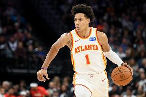 盡力了！杰倫·約翰遜15中10高效拿下26分12板7助1斷