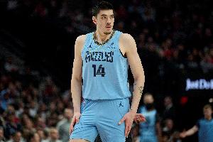 給內線(xiàn)錘爆了！半場(chǎng)埃迪7中7轟下16分&蘭代爾6中5砍下13分