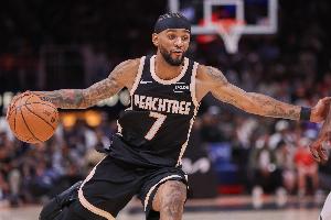 生涯新高！亞歷山大·沃克17中13空砍38分 三分10中8