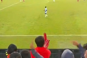 熱議蓉城被罰：海牛被罰過(guò)空場(chǎng)兩場(chǎng)，扔瓶子比種族歧視嚴重？