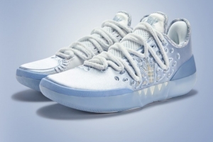 顏值如何？ 約基奇簽名鞋Joker 2 丹佛配色 有讓你聯(lián)想到掘金嗎