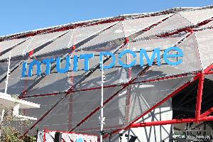 萬(wàn)眾期待！快船新主場(chǎng)將舉辦洛杉磯奧運會(huì )男女五人制籃球賽事