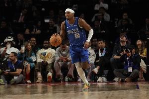 難當控衛大任！布蘭登·威廉姆斯上半場(chǎng)5中0 送出5助攻但5失誤