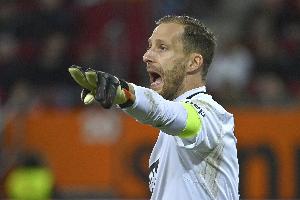 德國一門(mén)！霍村35歲門(mén)將鮑曼解鎖德甲500場(chǎng)里程碑，是歷史第14人