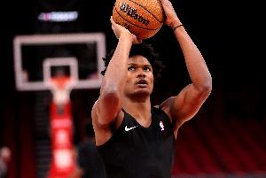 艱難續命！阿門(mén)三分命中 火箭依然落后掘金3分