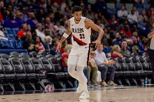 外線(xiàn)開(kāi)炮！卡馬拉側翼空位三分命中 開(kāi)拓者反超勇士