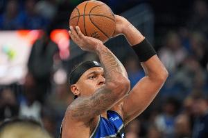 得到21.7分8.7板！明天魔術(shù)迎戰尼克斯 班凱羅連續第五場(chǎng)比賽缺陣