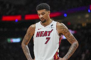 攻防一體！韋爾28分鐘15中8拿到20分14板2斷1帽 正負值+17