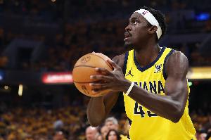 大舉反擊！西亞卡姆三分穿針 步行者轟出14-0迅速迫近比分