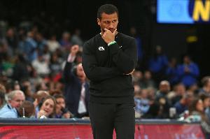 不敵籃網(wǎng)！馬祖拉：他們表現確實(shí)出色 大部分時(shí)間打得都比我們好