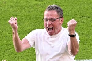 弗羅因德：朗尼克帶隊進(jìn)世界杯表現很棒 阿拉巴回拜仁？暫無(wú)計劃