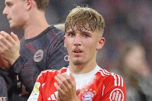 法爾克：拜仁視德卡特為磁卡接班人 卡爾是自動(dòng)續約并未通過(guò)談判