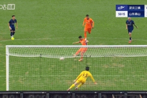 26球追平法比奧！瓦科點(diǎn)射破門(mén)，賽季第3次罰點(diǎn)終于命中！