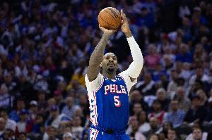 莊神都把三分當常規武器！生涯場(chǎng)均0.2次出手 本賽季場(chǎng)均投1.3次