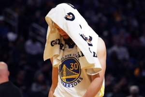 解說(shuō)：一場(chǎng)非常經(jīng)典的勇士失利 他們曾是時(shí)代弄潮兒&如今仍走老路