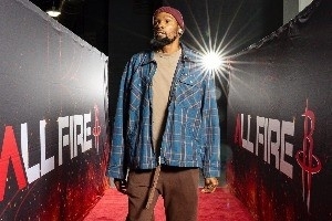 火箭眾將紅毯秀：杜蘭特廢土風(fēng) 老姐夫聊發(fā)少年狂 申京必備黑超