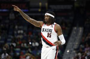 開(kāi)拓者客戰勇士 羅威本場(chǎng)比賽復出 格蘭特也能夠出戰