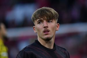 17歲273天，卡爾是自04-05賽季以來(lái)德甲完成傳射的第二年輕球員