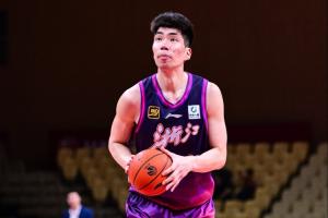 17罰16中！余嘉豪西乙生涯之夜 25分鐘0投籃16分 時(shí)間&得分均新高