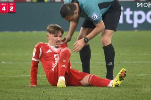 望無(wú)大礙！卡爾疑似受傷無(wú)法堅持被換下，杰克遜替補登場(chǎng)