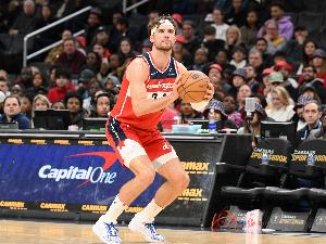 高效！基斯珀特10投7中&三分6中3砍下20分5籃板5助攻