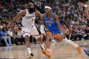 比肩MVP榜前二！本賽季僅3人至少砍下55分：約基奇、SGA、哈登