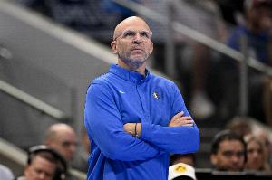 基德：我們打背靠背開(kāi)局往往會(huì )有些疲軟 丟23個(gè)前場(chǎng)板沒(méi)法贏(yíng)球