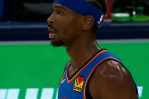 啥也有了！亞歷山大自投自搶 甩傳大對角助攻以賽亞·喬三分