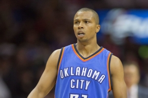 生涯賺了近2000萬(wàn)刀！特爾費爾退役后財務(wù)出問(wèn)題 已搬回到公租房